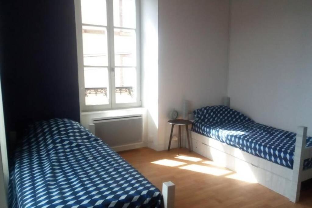 Pounette, Appartement T3 Centre / Thermes Luxeuil Exterior foto