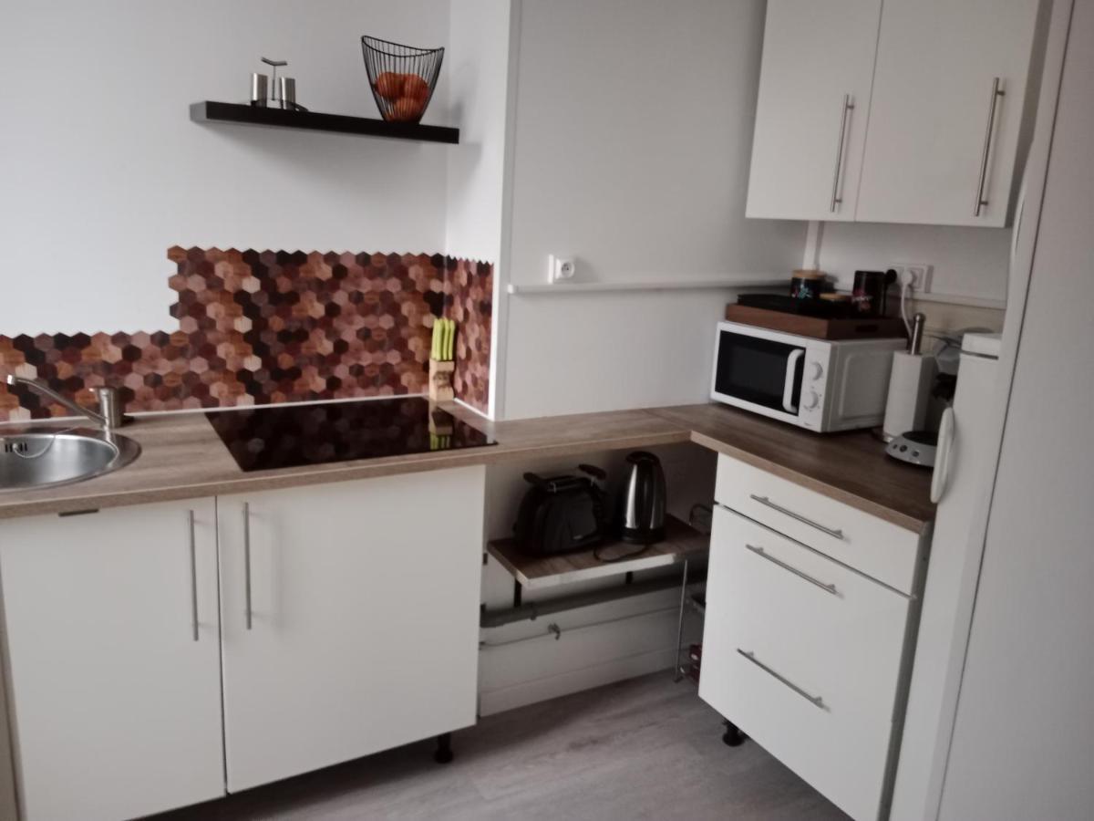 Pounette, Appartement T3 Centre / Thermes Luxeuil Exterior foto